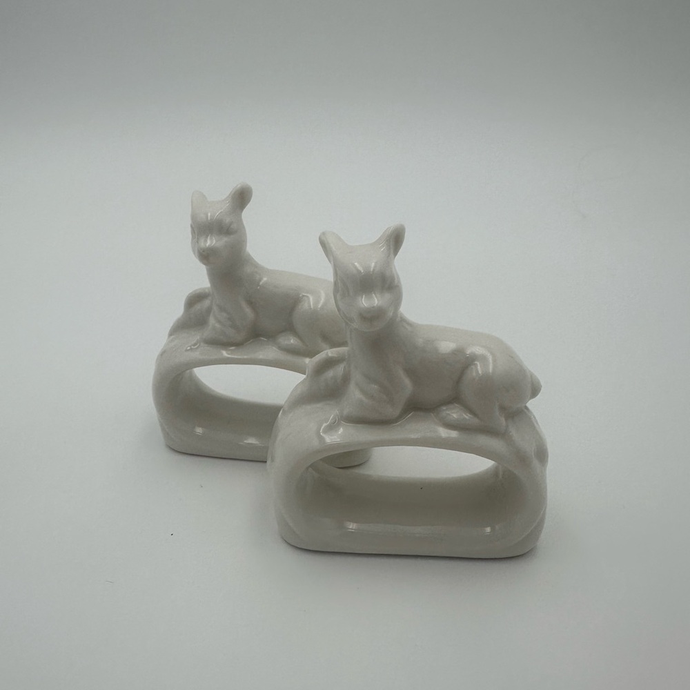 2 Vintage Ceramic Napkin Rings - Picture 2 of 4